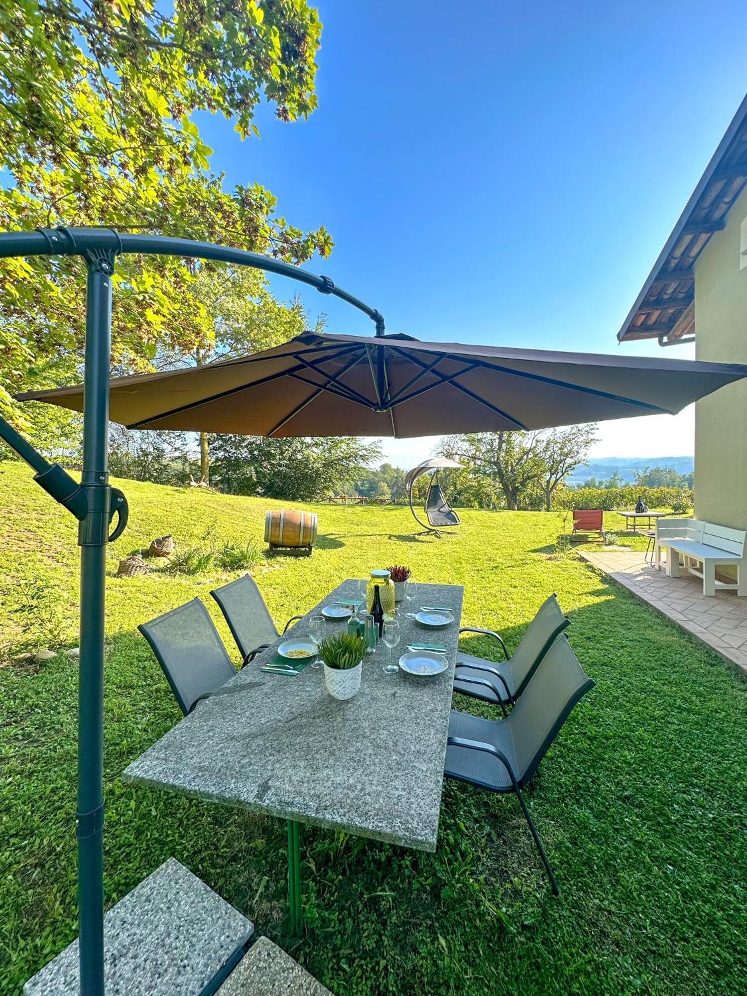 Just Langhe Casa Barolo Villa Novello Luaran gambar